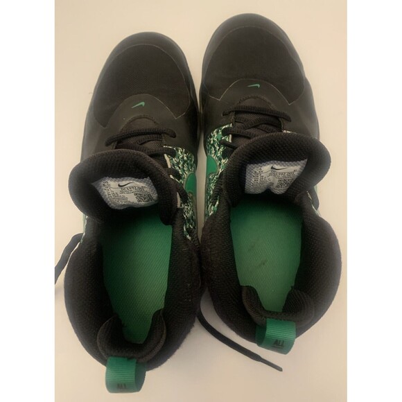 Nike Team Hustle D 9 Digi (GS) DC1992-001 Black Green Sneakers Shoes Boy\'s 6.5y